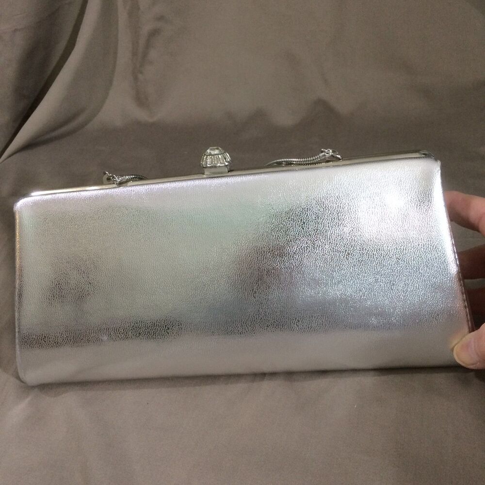 Vintage Silver Metallic Clutch Purse Rhinestone Clasp Evening Bag 1960s - Picture 2 of 5